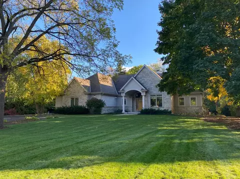 15875 Heather Hl, Brookfield, WI 53005