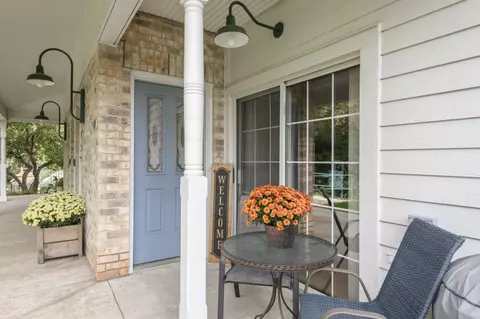 2732 Northview #88, Waukesha, WI 53188