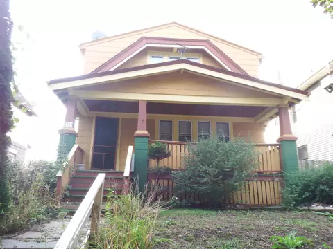 3103 W Juneau, Milwaukee, WI 53208