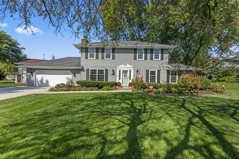 1135 Greenridge, Brookfield, WI 53045