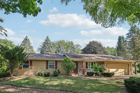 215 S S Pne, Whitewater, WI 53190