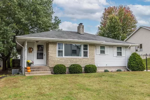 931 11th, Onalaska, WI 54650