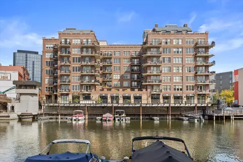 102 N Water #413, Milwaukee, WI 53202