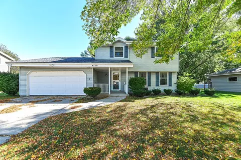 4150 S Adell, New Berlin, WI 53151