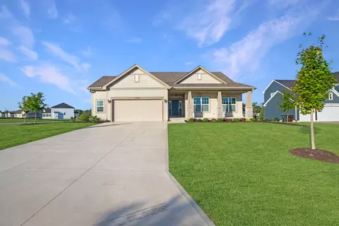 1760 Cobblestone, Lake Geneva, WI 53147