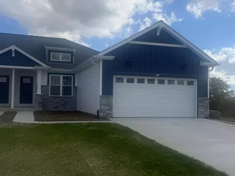 512 Golf, Jefferson, WI 53549
