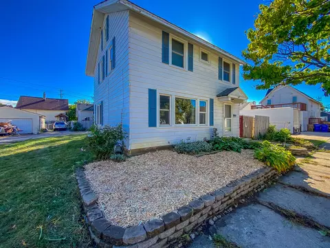 3509 71st, Kenosha, WI 53142