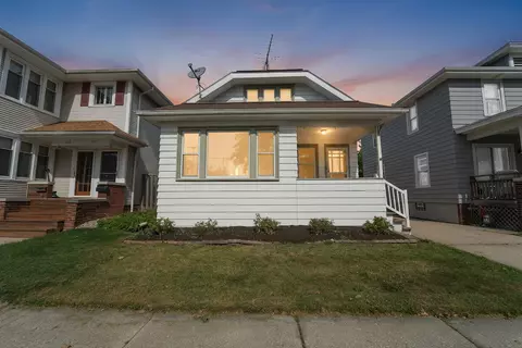 3520 Kinzie, Racine, WI 53405
