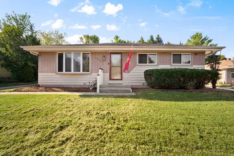 10529 W Arch, Milwaukee, WI 53224