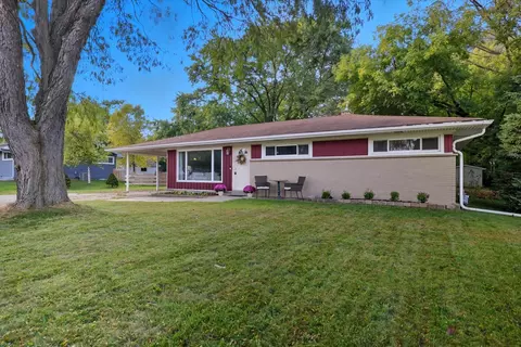 2925 N 124th, Brookfield, WI 53005