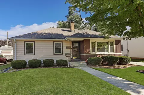 5419 38th, Kenosha, WI 53144