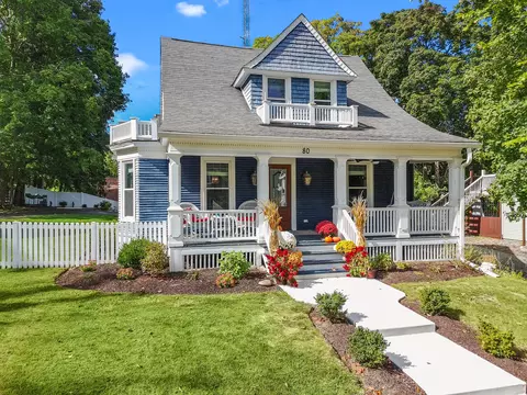 80 Clover, Williams Bay, WI 53191
