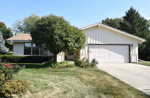 7626 S 73rd, Franklin, WI 53132