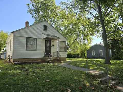 5528 N 32nd, Milwaukee, WI 53209