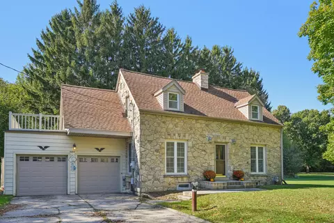 4885 S Racine, New Berlin, WI 53146