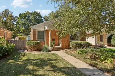 5641 N Bethmaur, Glendale, WI 53209