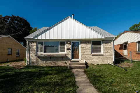 3739 N 97th, Milwaukee, WI 53222