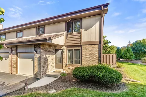 w144n4821 Stone, Menomonee Falls, WI 53051