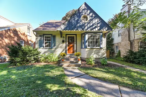 2644 N 67th, Wauwatosa, WI 53213
