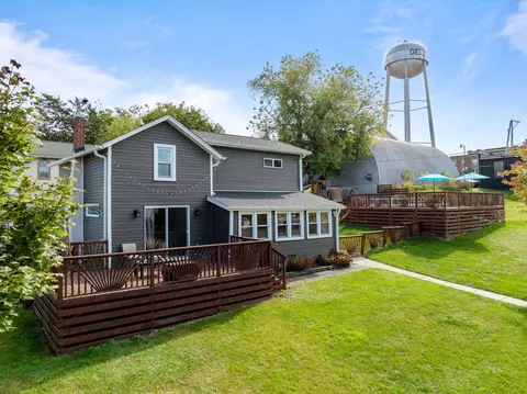 119 N Main, Delavan, WI 53115