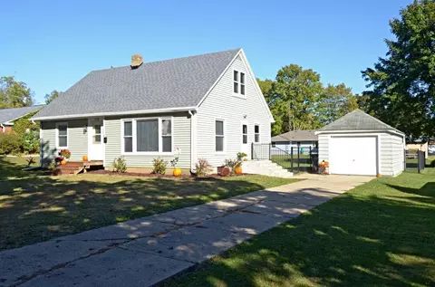 132 S Highland, Jefferson, WI 53549