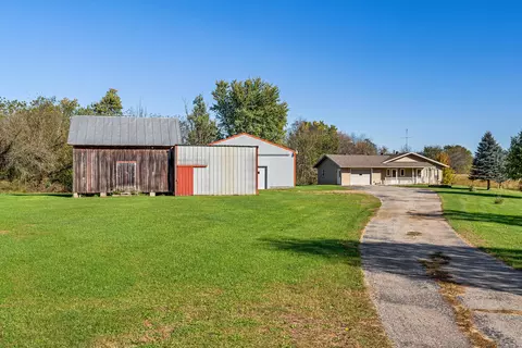w5980 County Road V, Farmington, WI 54636