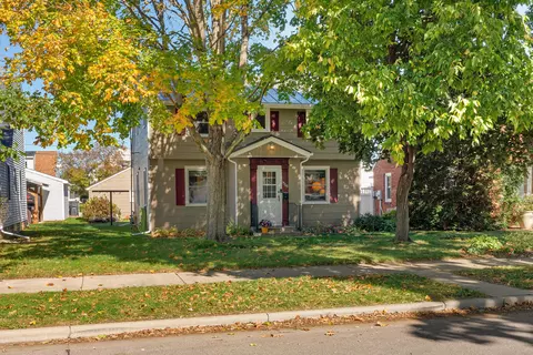 1509 Travis, La Crosse, WI 54601