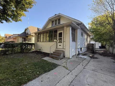 4840 N 19th, Milwaukee, WI 53209