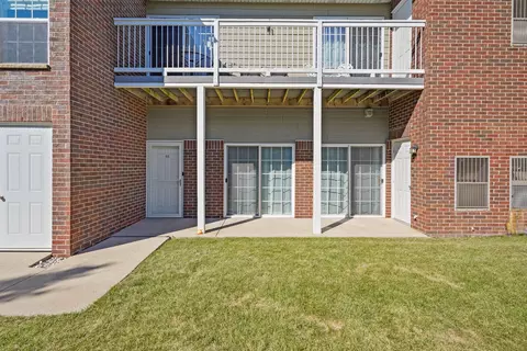 6865 99th #AA, Pleasant Prairie, WI 53158
