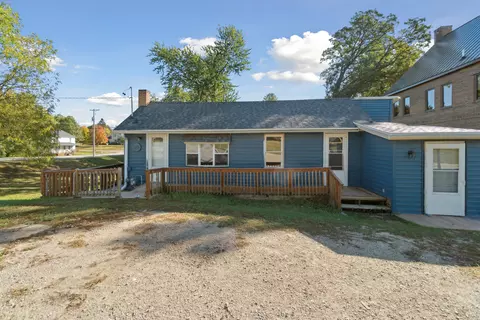 122 N State, Neshkoro, WI 54960