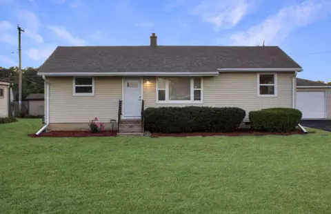 6322 247th, Paddock Lake, WI 53168