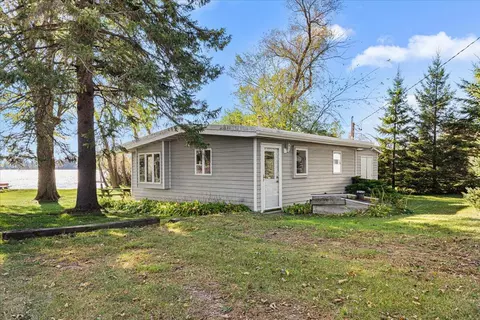 w1074 County Road F, Osceola, WI 53010