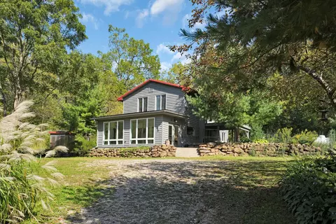 N3750 Bleskestad, Lindina, WI 53929