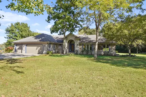 w254s4980 Gruettner, Waukesha, WI 53189