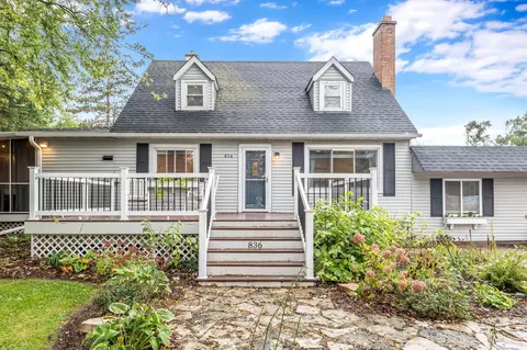 836 Maxwell, Lake Geneva, WI 53147