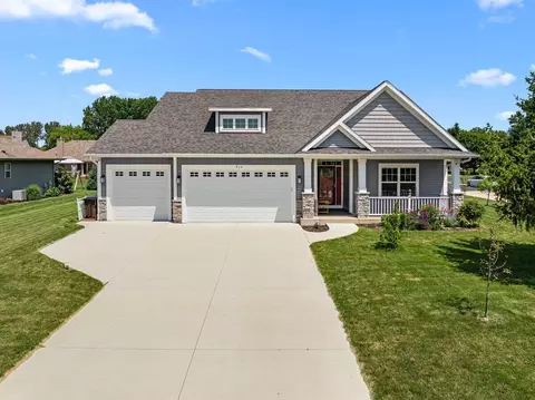 910 Horner, Racine, WI 53402