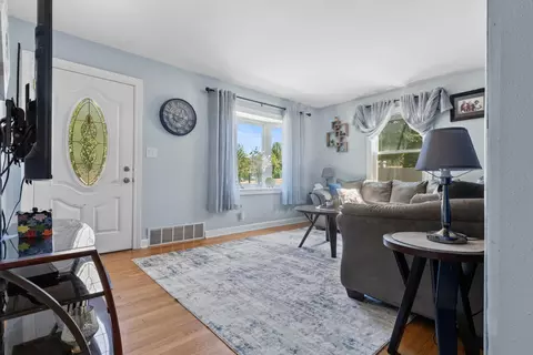 1747 S 92nd, West Allis, WI 53214