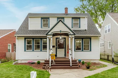4666 N Ironwood, Glendale, WI 53209