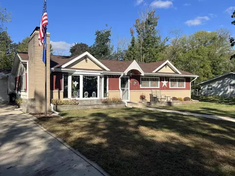 644 W Greenfield, Elkhorn, WI 53121