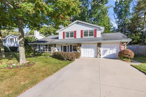 318 Fenway, Manitowoc, WI 54220