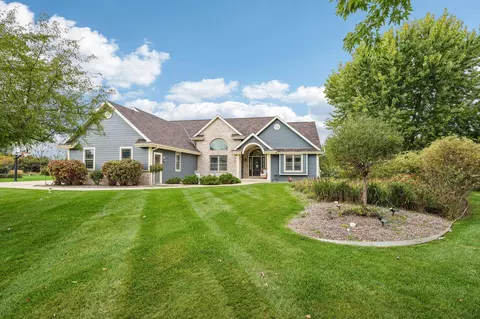 w344n6731 Jorgenson, Oconomowoc, WI 53066