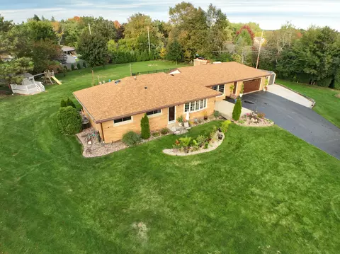 w164n4951 Lilac, Menomonee Falls, WI 53051
