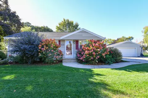 8137 W Margaret, Franklin, WI 53132