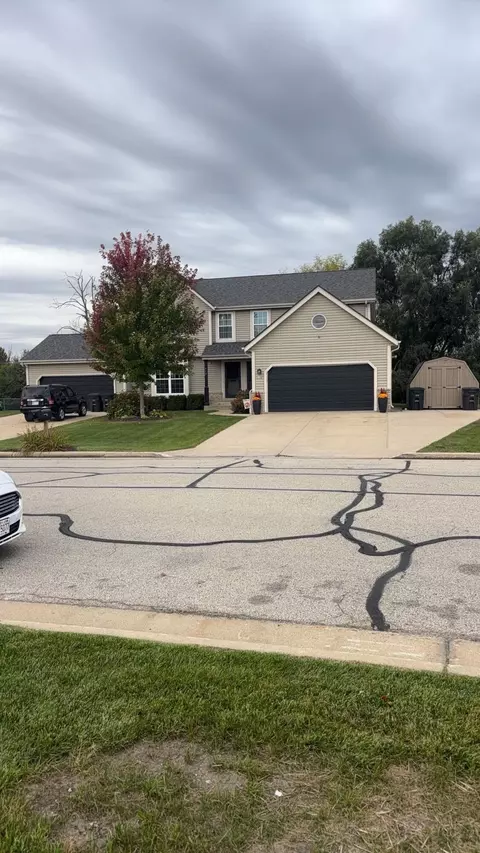 510 N 6th, Waterford, WI 53185