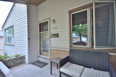 3422 S 85th, Milwaukee, WI 53227
