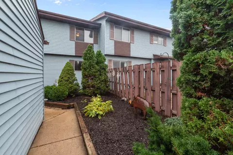 n114w16633 Royal #4, Germantown, WI 53022