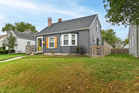 2421 S 65th, West Allis, WI 53219