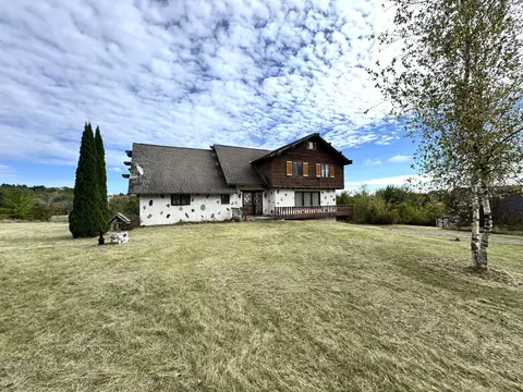 8480 Fairview, Wayne, WI 53002