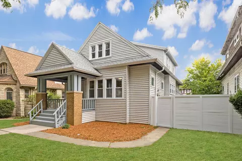 3130 N 44th, Milwaukee, WI 53216