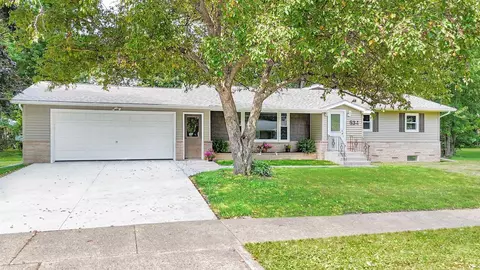 534 Babb, Reedsburg, WI 53959